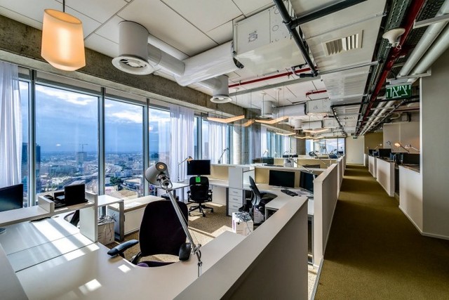 http://officesnapshots.com/2013/01/31/google-tel-aviv-office-design/ (184)