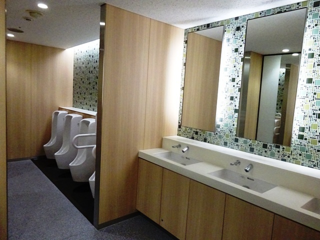 新宿エルタワー　トイレ